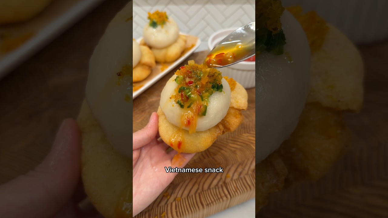 BANH IT RAM (Vietnamese Steamed Dumpling on Crispy Rice) 🌶️🦐🍡