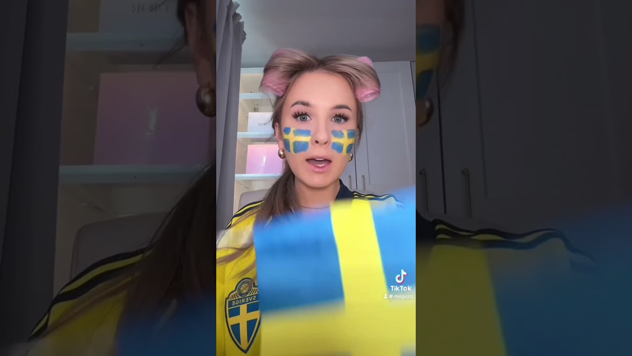 Heja!!🇸🇪⚽️ #svenska #fotboll #smink #sverige #footballshorts #sminktips #grwm #football #sminke