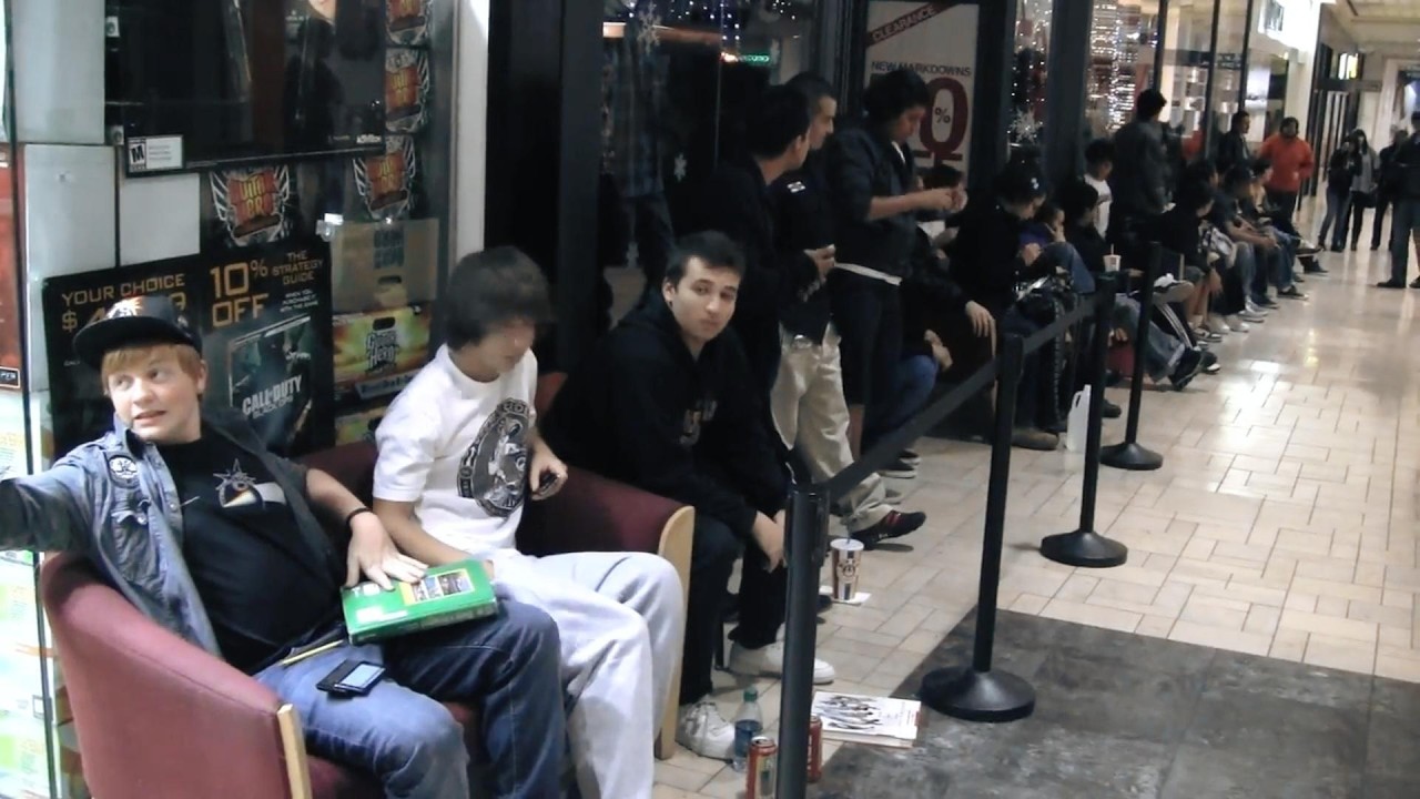 Call of duty Black Ops Midnight Release (2010)