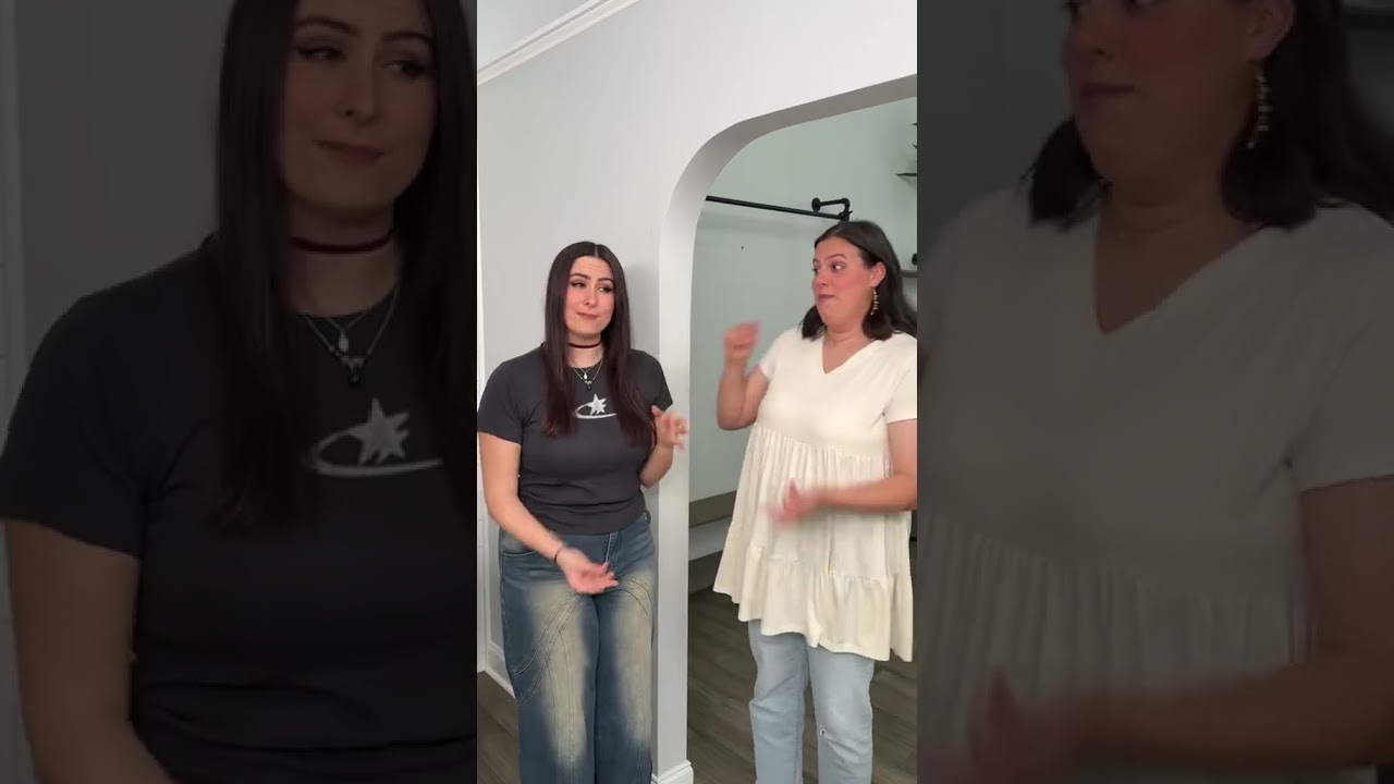 When you BOTH go for the same harmony #singing #harmony #singingvideo