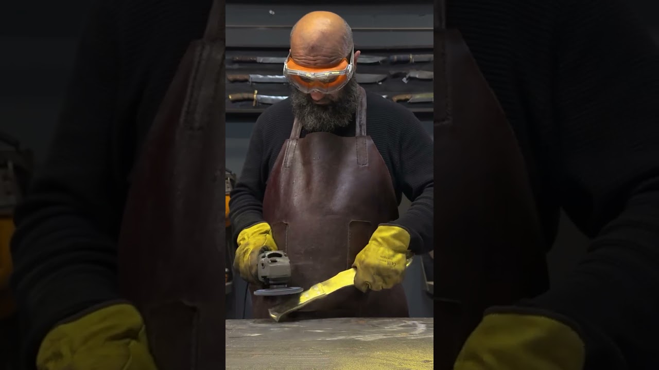 Forged Metal Blade: From Liquid Molten Metal to Razor-Sharp Tool