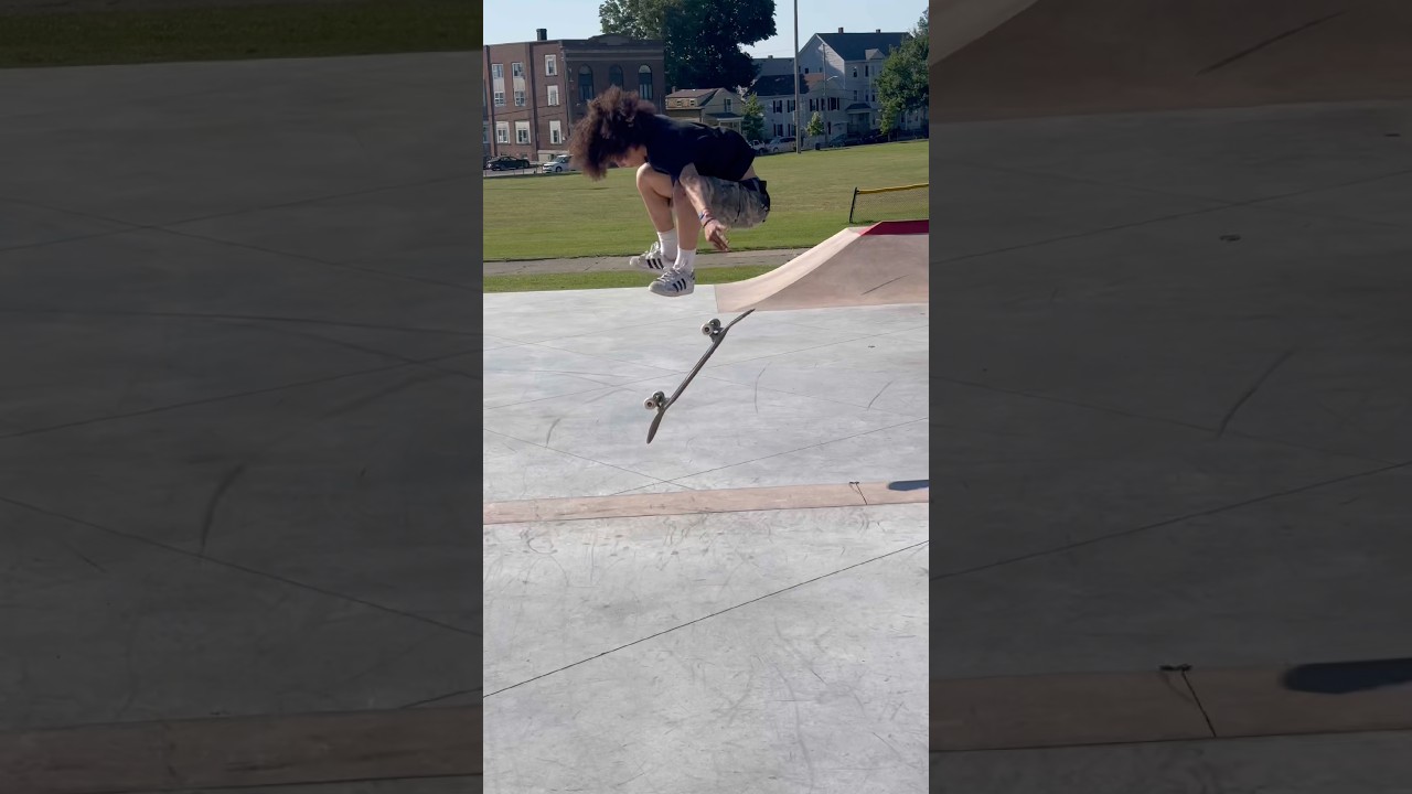 Dawg is getting so good #skateboarding #goskate #skate #skateboardvibes #skatepark #fallriver