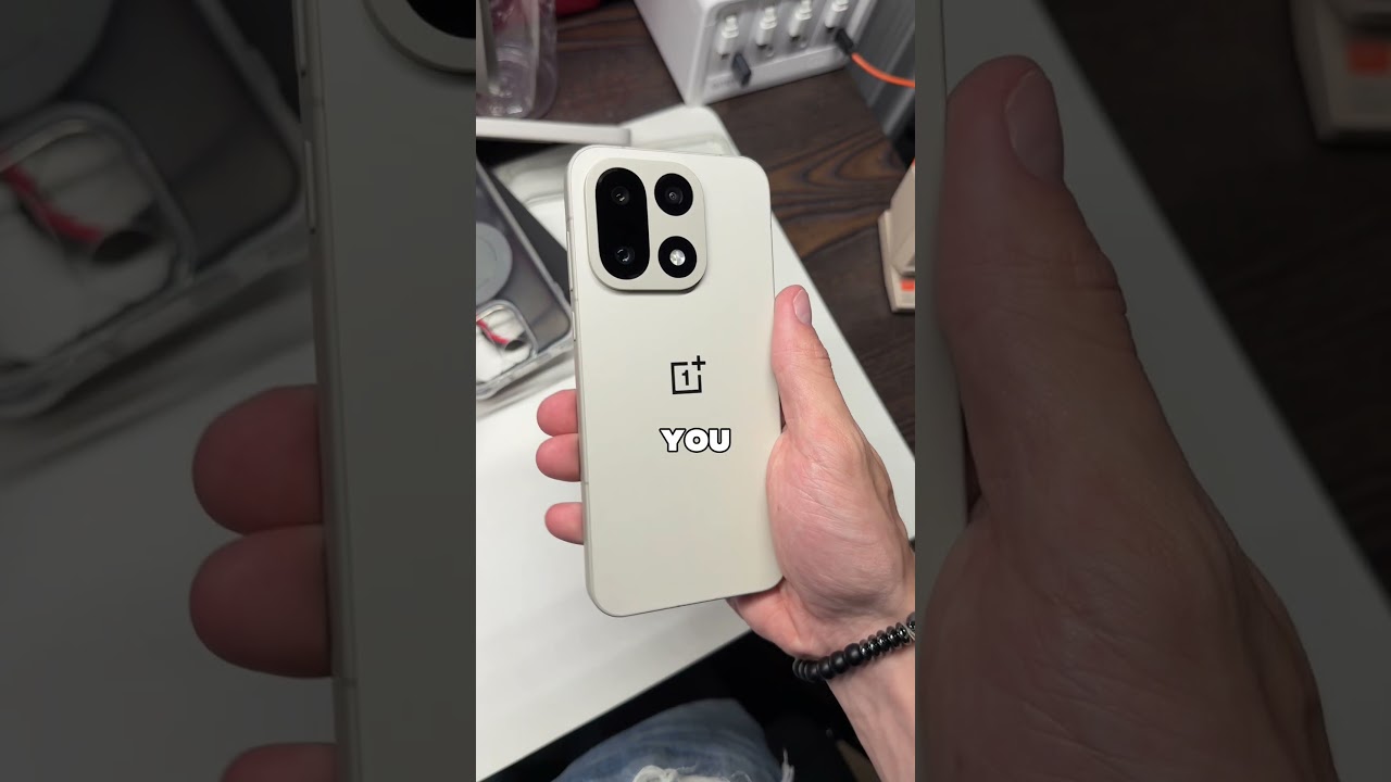RIP THE ONEPLUS 15😓😅😔 #smartphone #samsung #tech #samsung #oneplus #google #samsunggalaxy