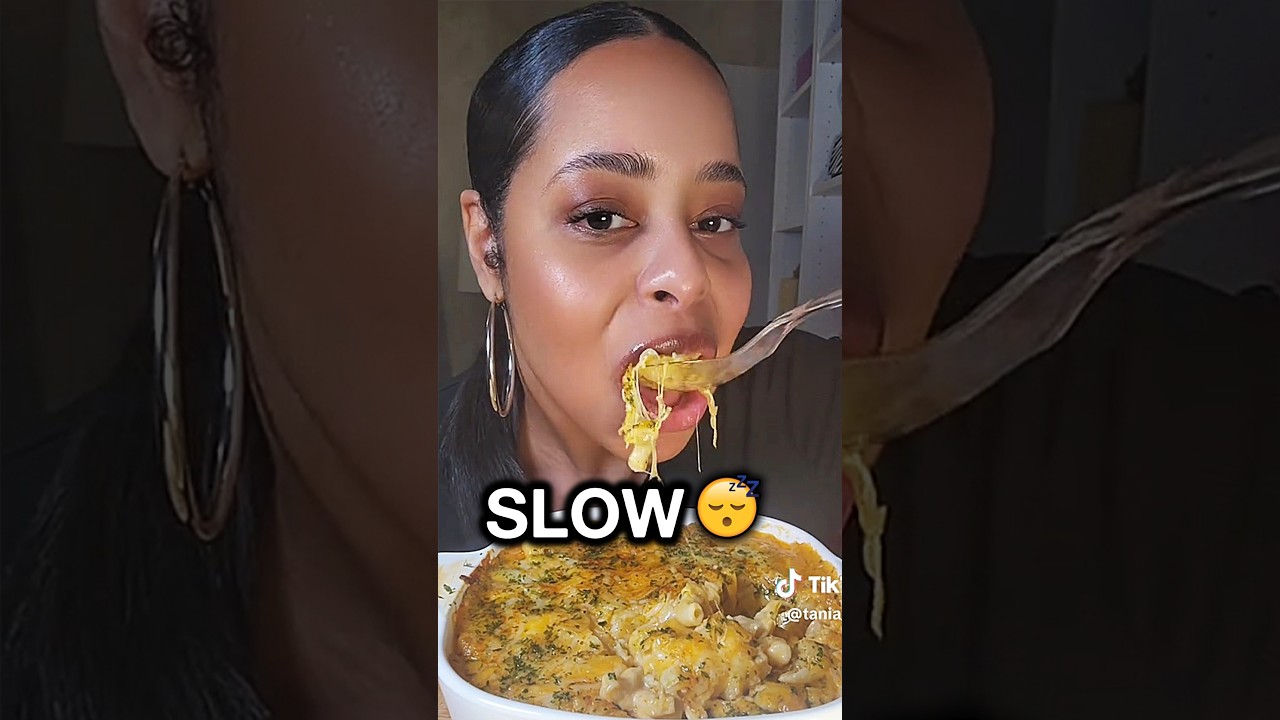 SLOW VS FAST eating mukbangers 💀 #mukbang #mukbangs #mukbangers #food