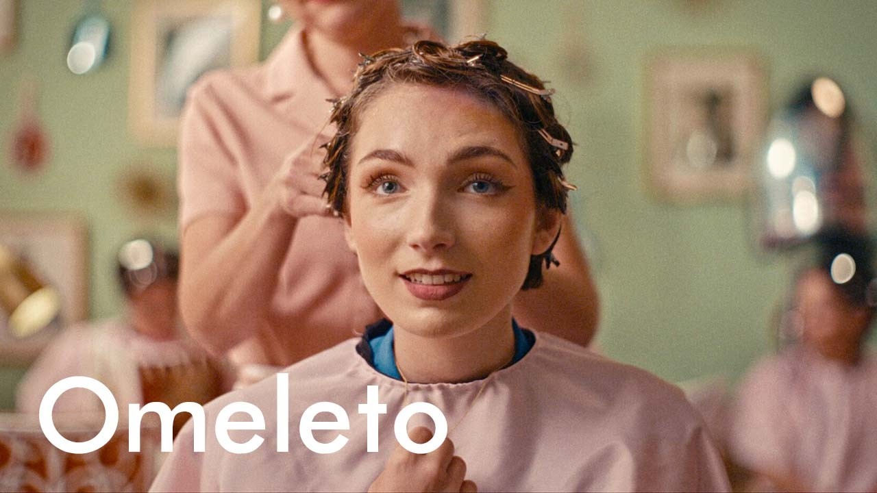 SIREN SALON | Omeleto