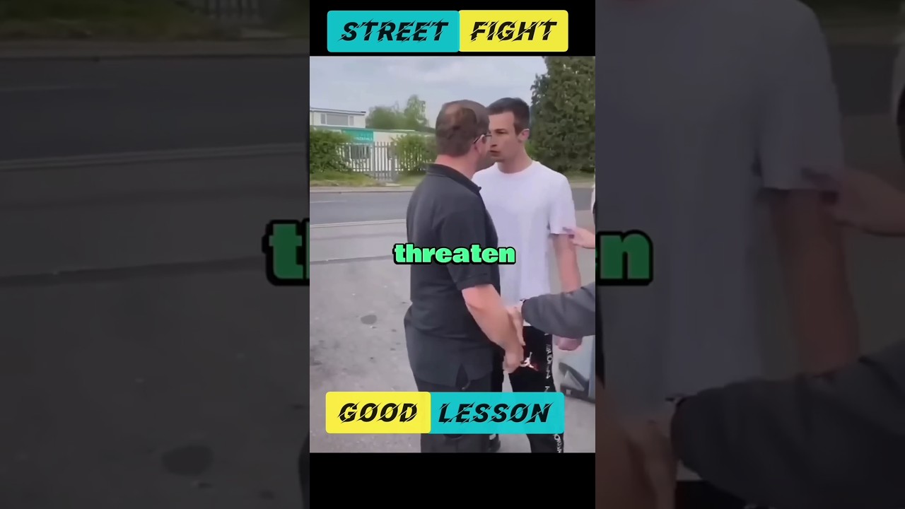 Headbutt hidden skill #streetdefence #muaythai #fightingskills