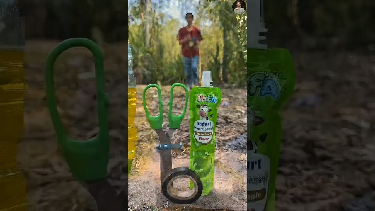 Water kept flowing from the bottle 😲💧Then she built something to stop it 🤯🔧