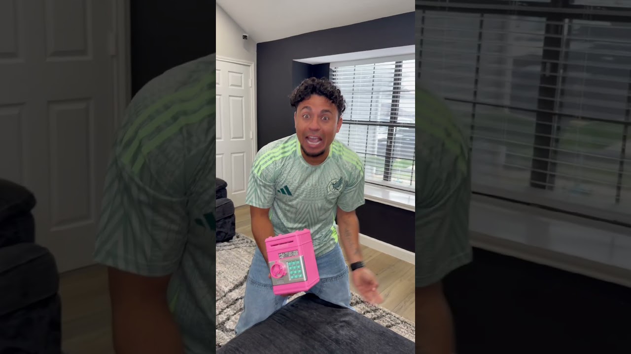 Cuando tus hijos son buenos para ahorrar #humor #lifeinusa #couplecomedy #comedia