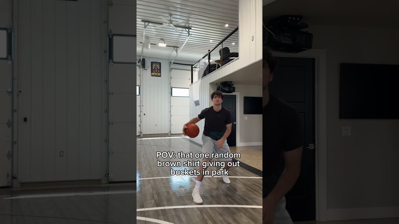 Bro forgot to save VC for gear😂🏀 #basketball #shorts #nba #nba2k #nba2k27