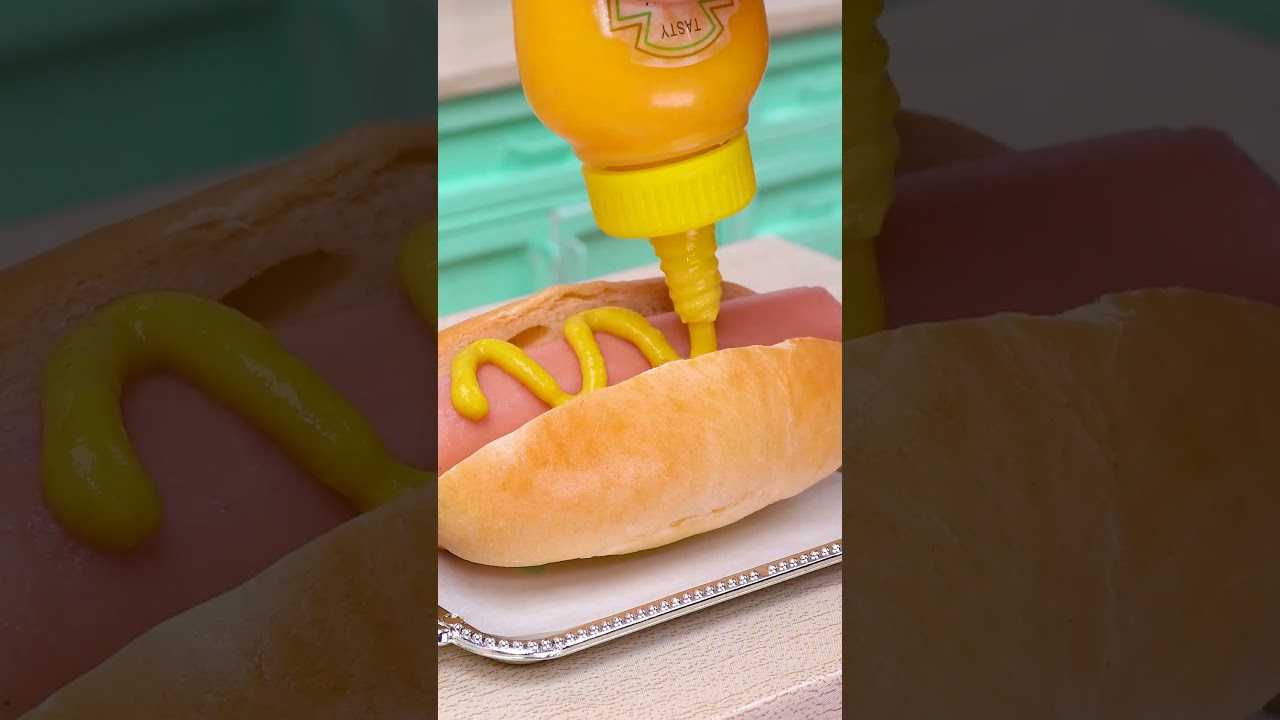 Mini Hot Dogs! 🌭  Satisfying ASMR  Mini Food #shorts #asmr #miniature #minifood