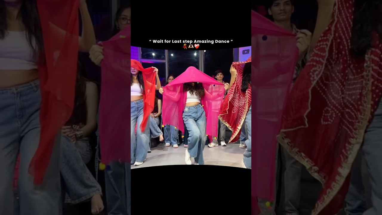 Chunnari Chunnari 🥰😍 || Dance Cover performed || Palak Chandani || #shorts #dance #Halo