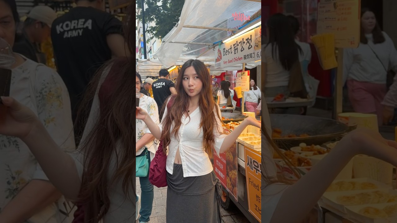 Want an insider look into the K-Beauty industry? 💄