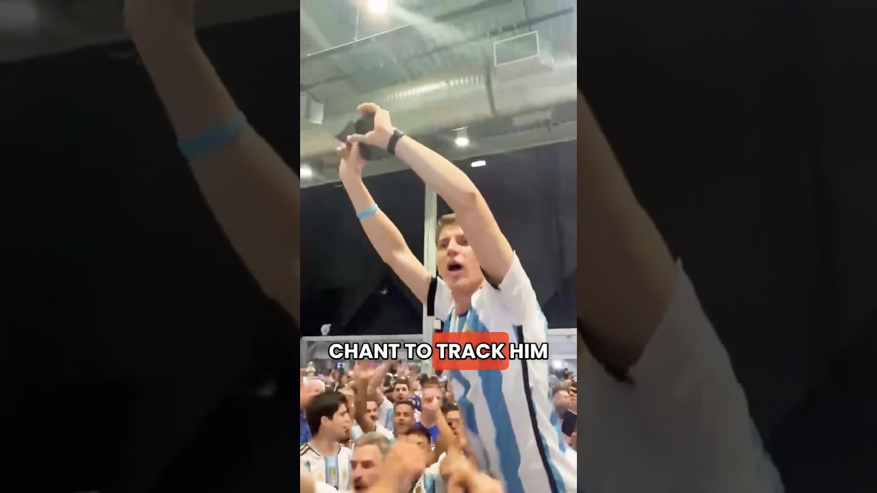 Argentina fans started a chant to return a lost wallet! #shorts #argentina #lost