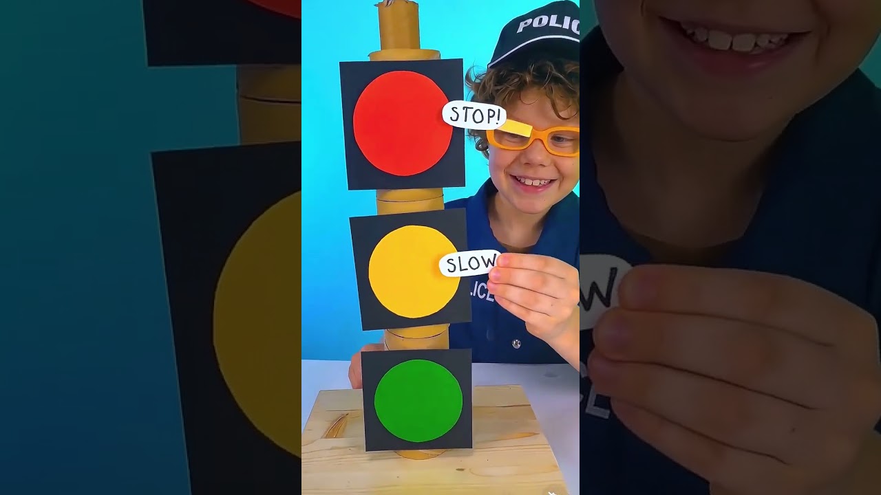 🚗 🍭 Traffic Light Rules for Kids | Stop, Wait & Go #shorts #kids