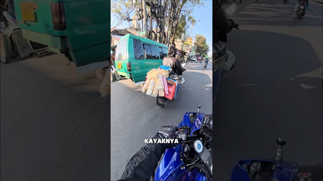 KEJADIAN LUCU DIJALAN BANDUNG❗️❗️APAAN NIH WKWK