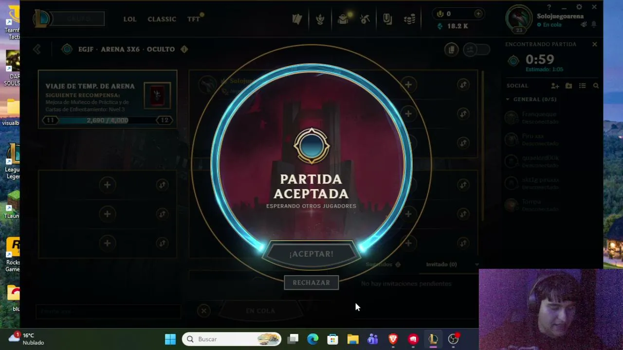 jugando arena
