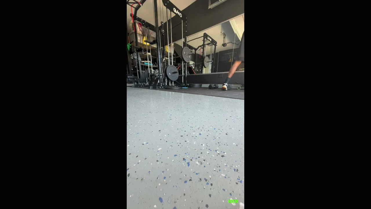 Gym workout 🏋️‍♀️