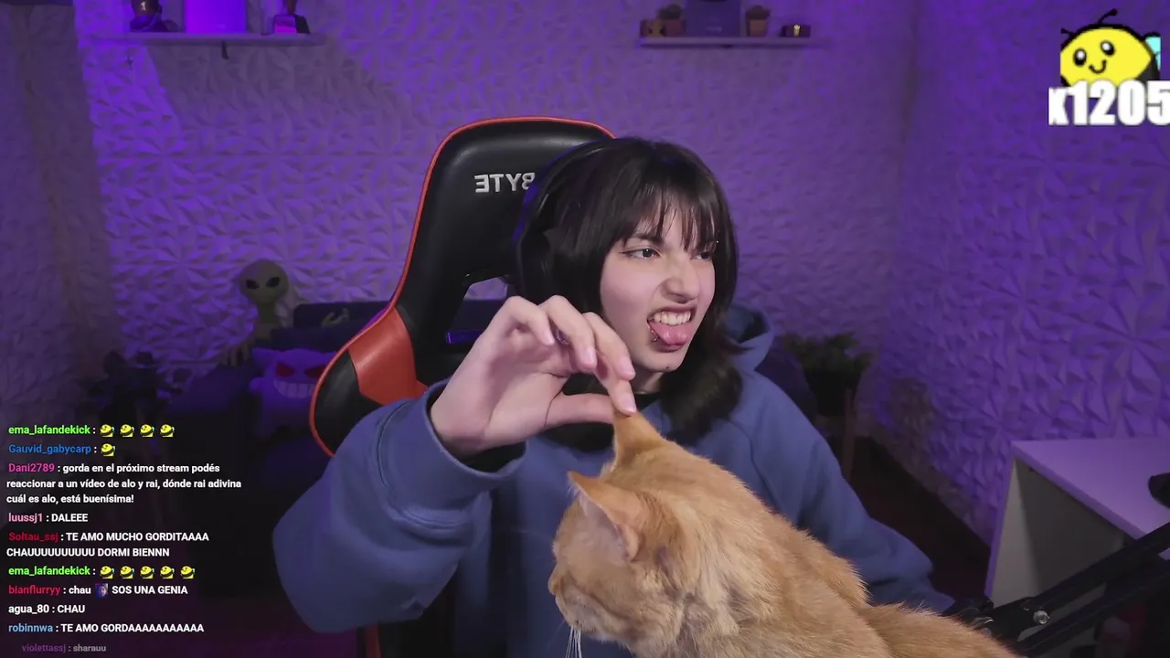 JUNTADA GEY AHORA MISMO EN EL CHAT