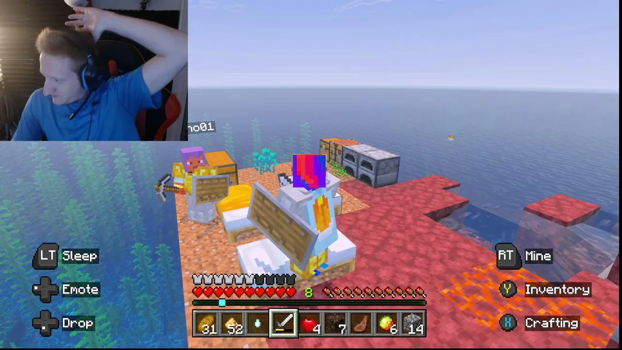 Beating Minecraft On HardCore but i only have 11hrs of playtime total(Practice run first)
