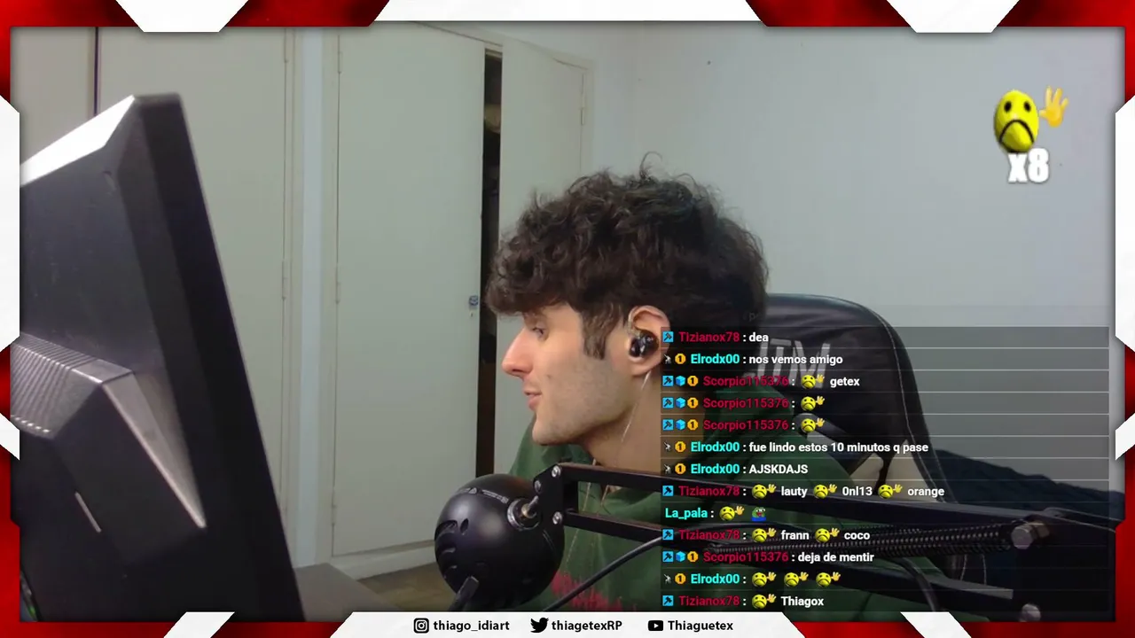 Un tornado se llevo mi casa :( / !discord !redes !comandos