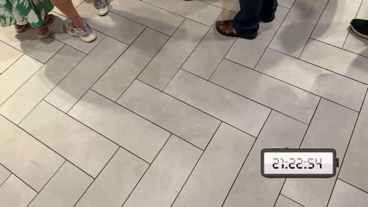 Vamos - dominos pizza