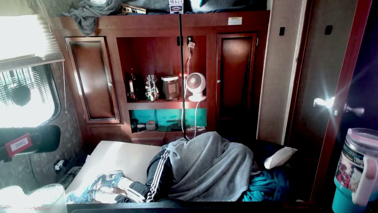 WE ALWAYS COME BACKKK| Anything Can Happen| Follow+ Chat