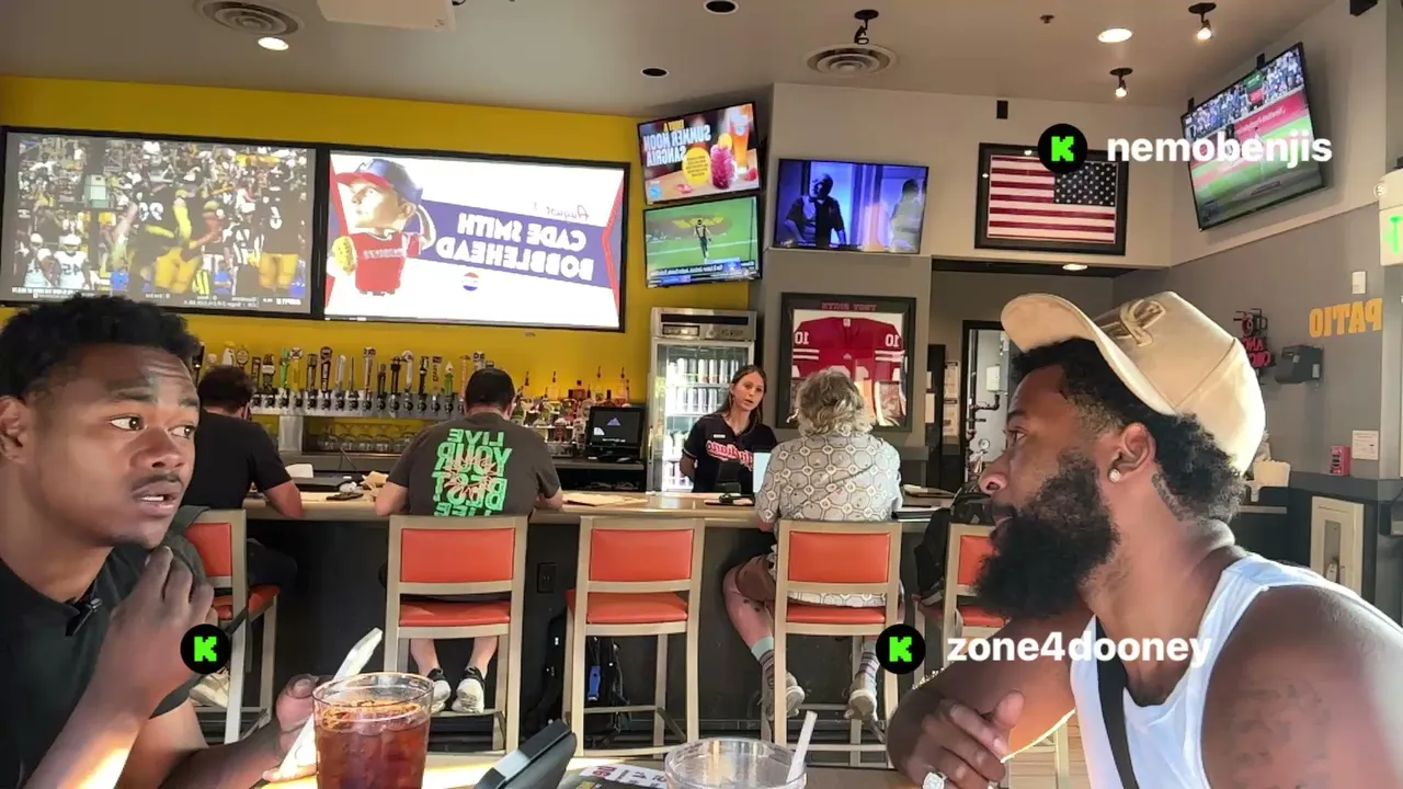 Live streaming pregaming for event