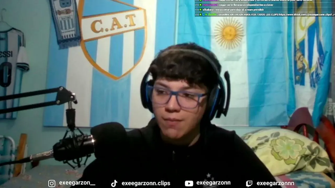 CHARLANDO,PASATE UN RATO