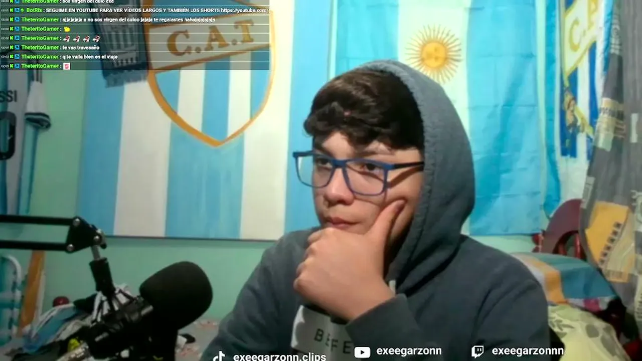 CHARLANDO,PASATE UN RATO