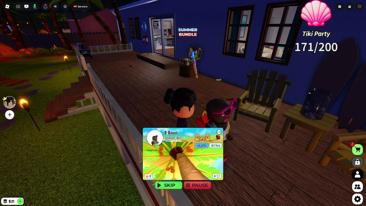Ligando en Neighbors Roblox XD💜