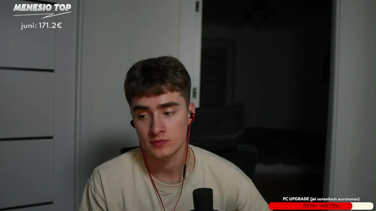 MŪSŲ RAJONĄ NORI UŽIIMTI...😱| !200 !dc !stalas