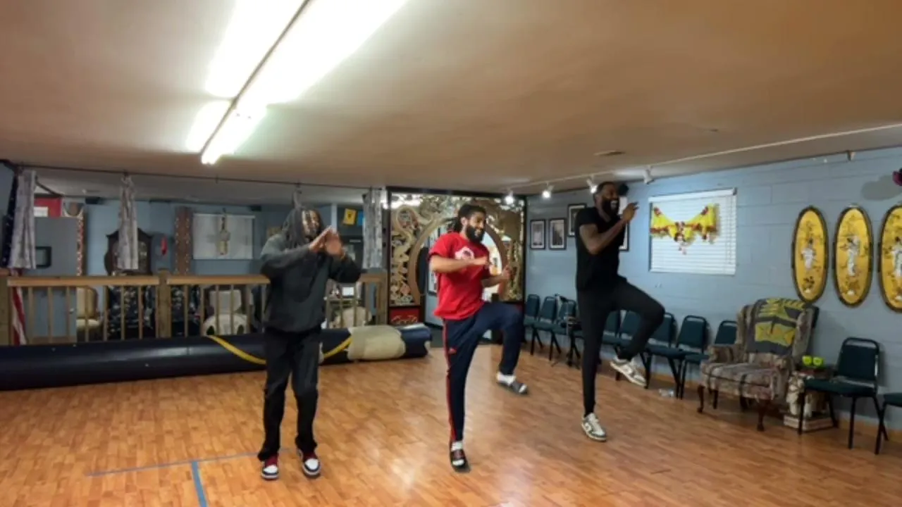 🥊 TJ first time on the Mitts w/ Carlos
