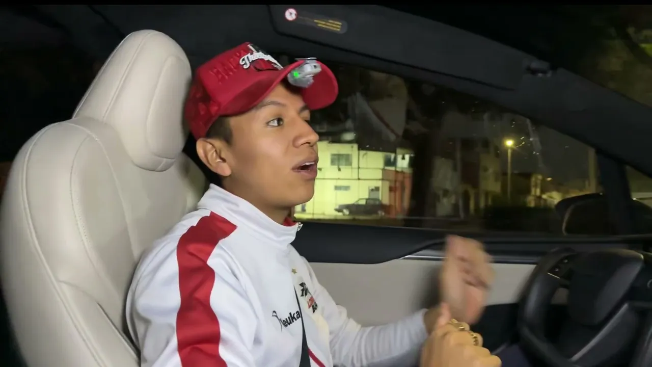 CON LOS DE SIEMPRE Y UNAS BELLAKAS?