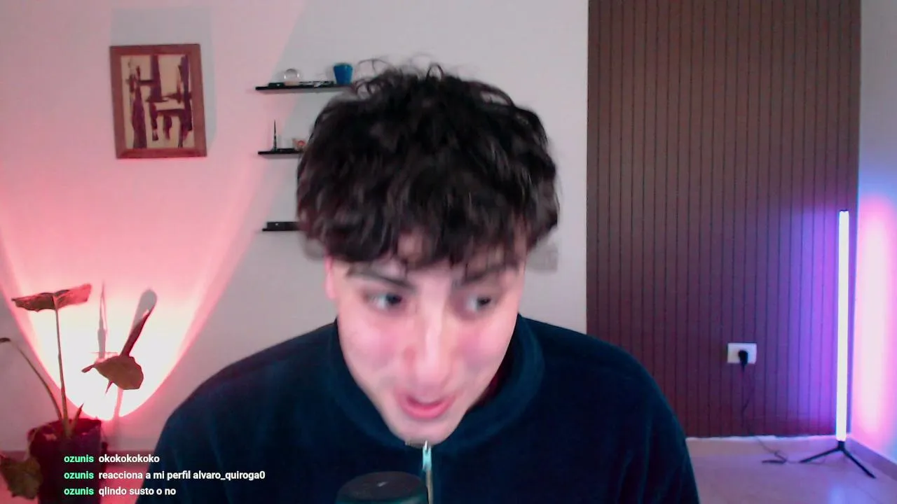 TTABIO ESTÁ CANSADO, COME Y SE QUIERE ACOSTAR