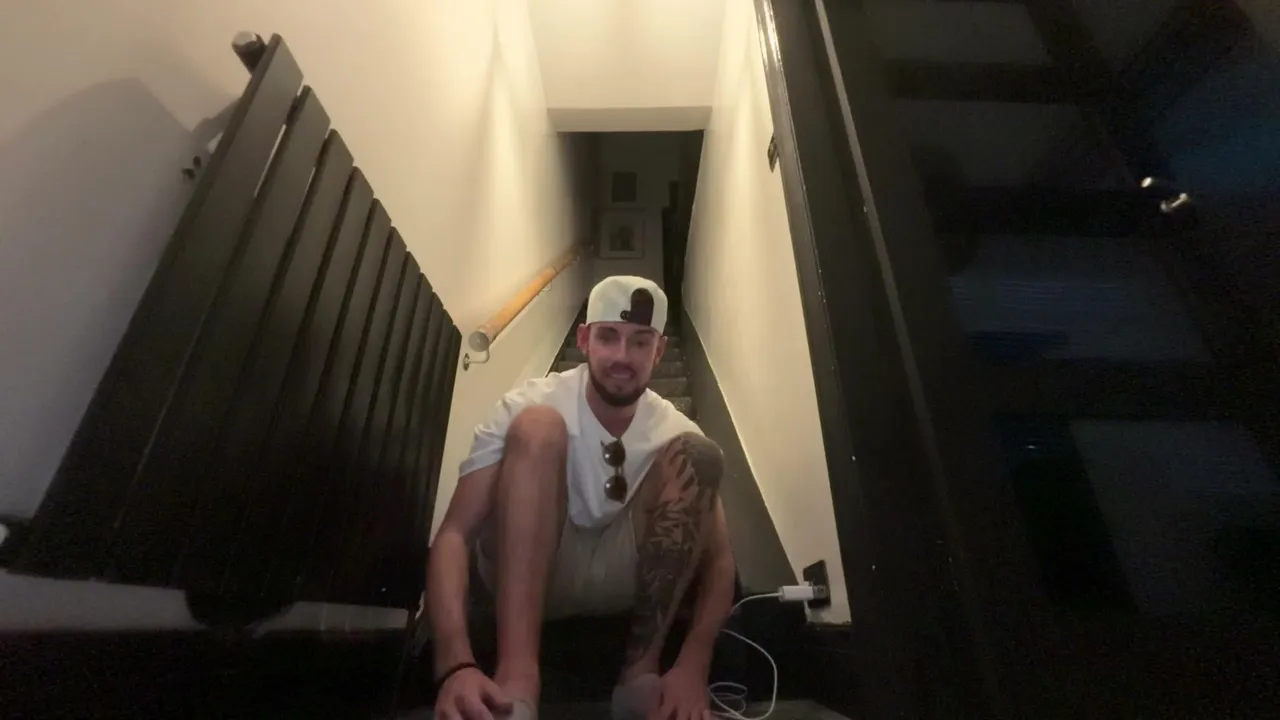 Back guys missed ya