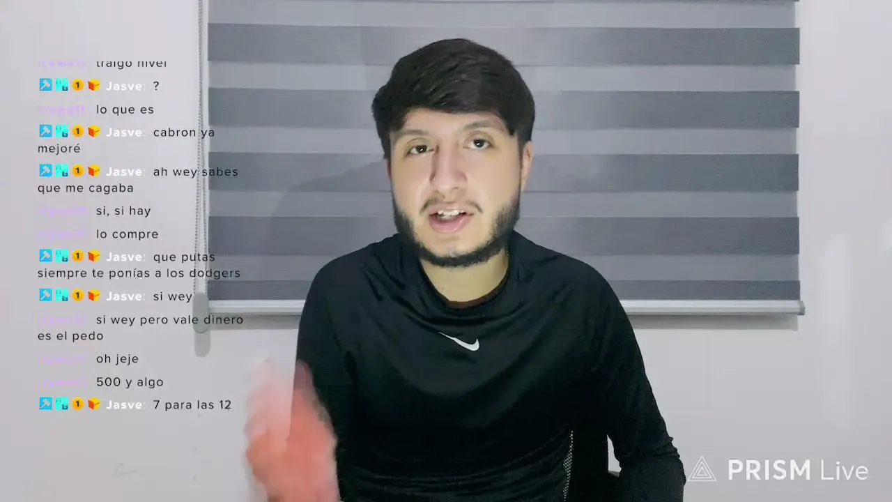 CHARLANDO CON LA PLEBADA