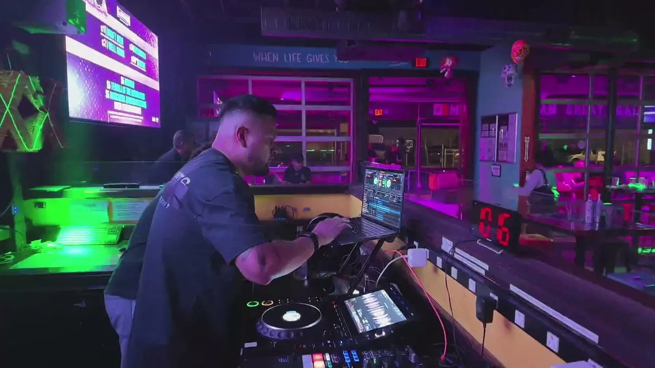 Shutitdown live!