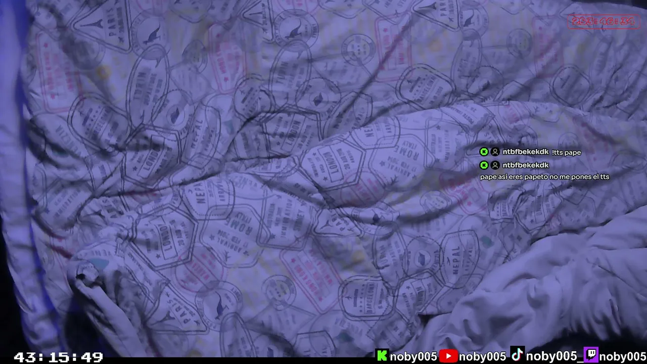 EXTENSIBLE / MULTISTREAM / PUNTOS DEL CANAL / CHAT DE VOZ (!TTS) / !REDES