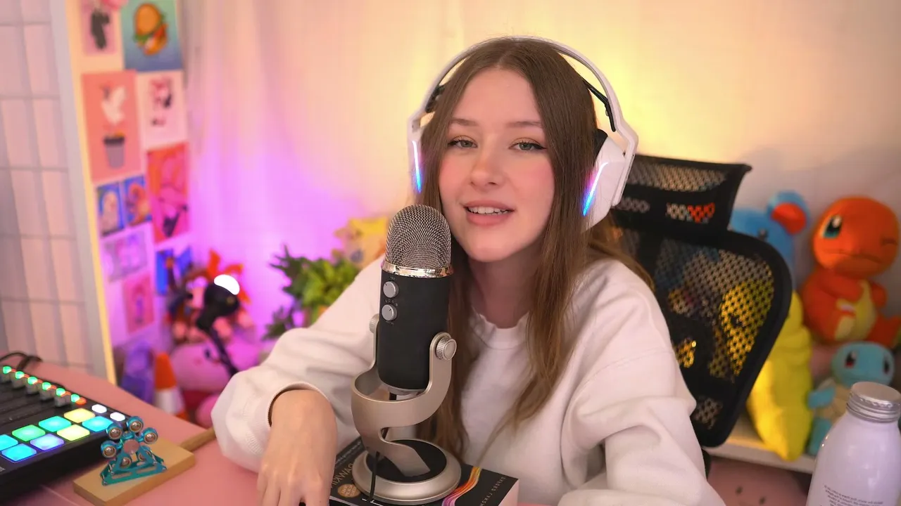 ACTUALLY LIVE ASMR