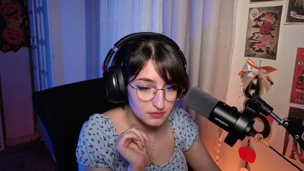 🕷️ Chayu is here 🕸️ Bodo Bia !Donate !Discord !Youtube !Rank,  +18 Social