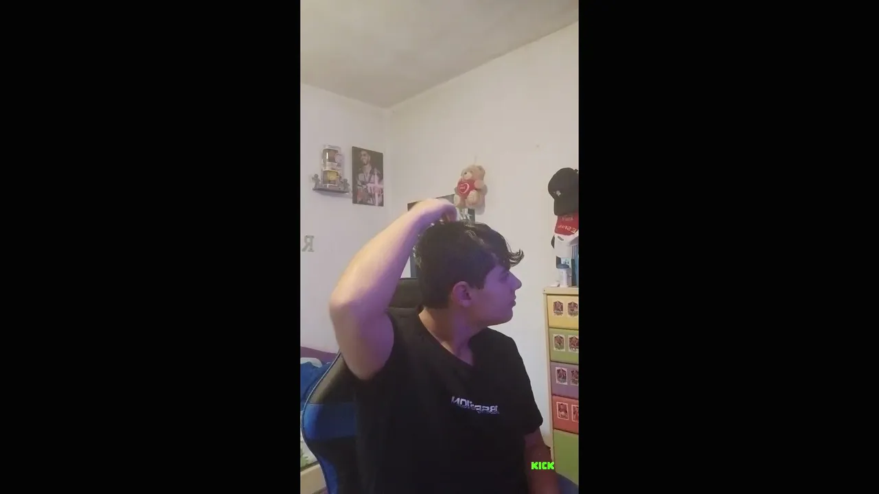 Uniros estoy jugando PS5.