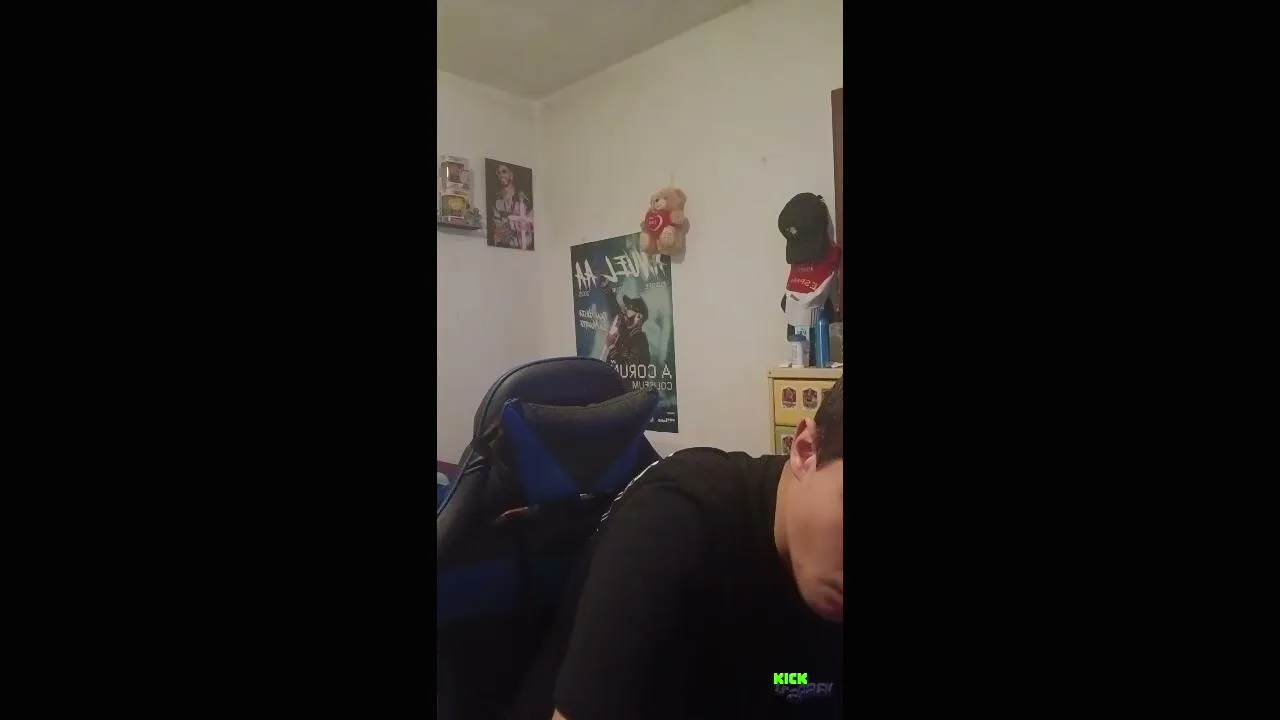 Uniros estoy jugando PS5.