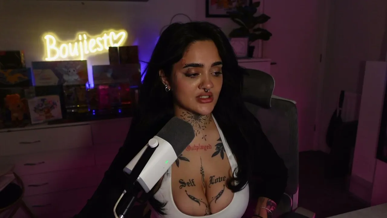 Shots n warzone <3 !sub !socials