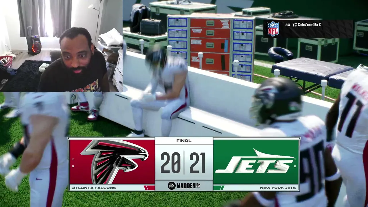 madden giving out belt to ssa