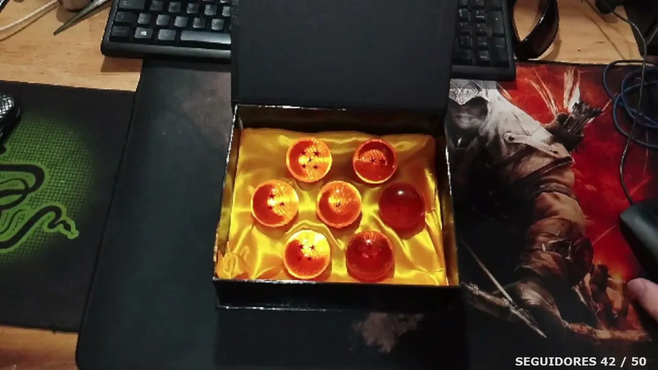 chicos salúdenme hoy es mi cumpleaños ( también me pueden regalar su follow) al final de stream abrimos los regalos