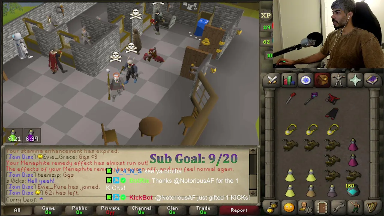 Max Pking on different builds // !newvid !giveaway