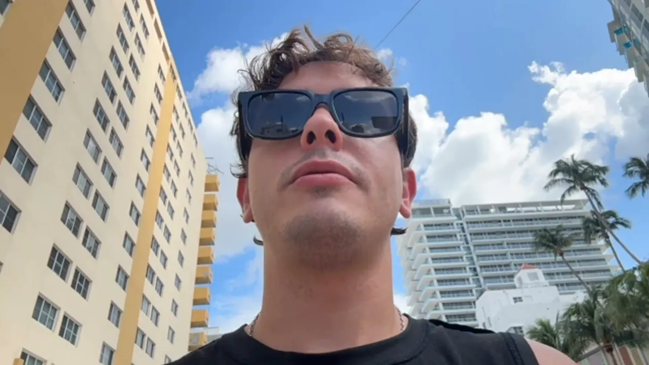 😉