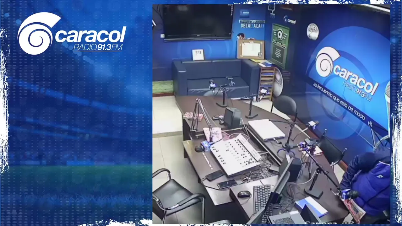 Caracol 91.3 FM - AMBATO - En vivo