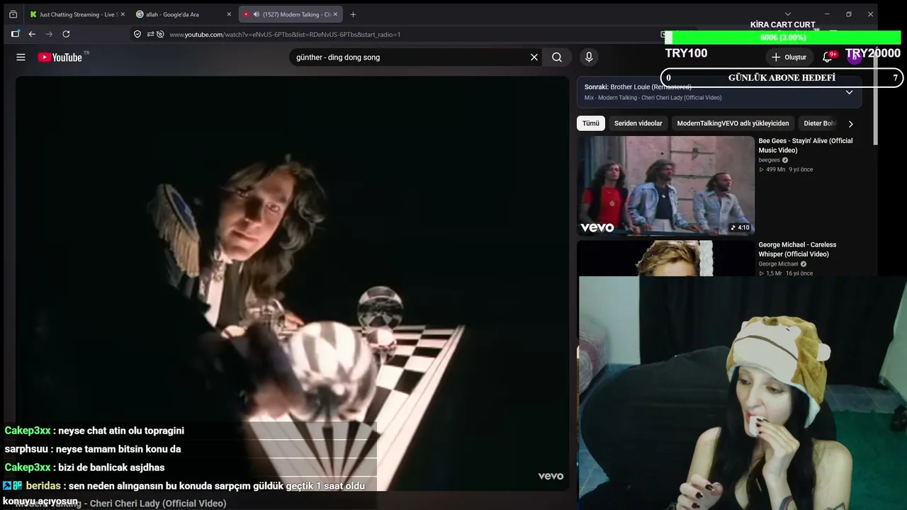 modum yok, yalnızım, kadınım, lütfen trollemeyin