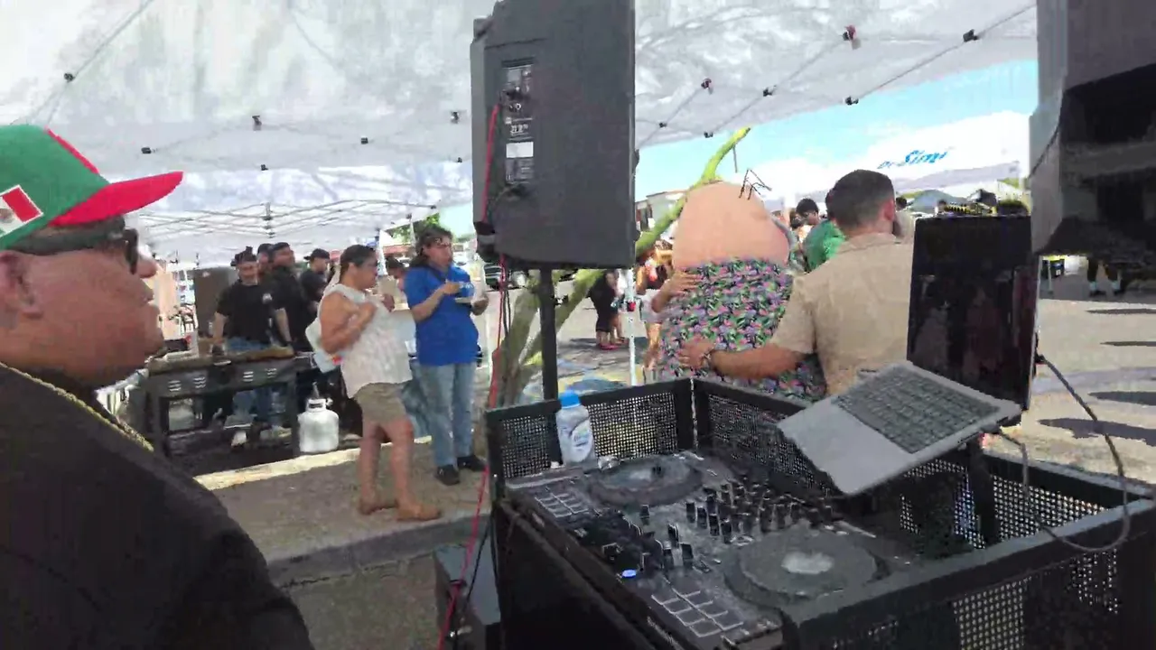 DR SIMI x EGARCIADJ